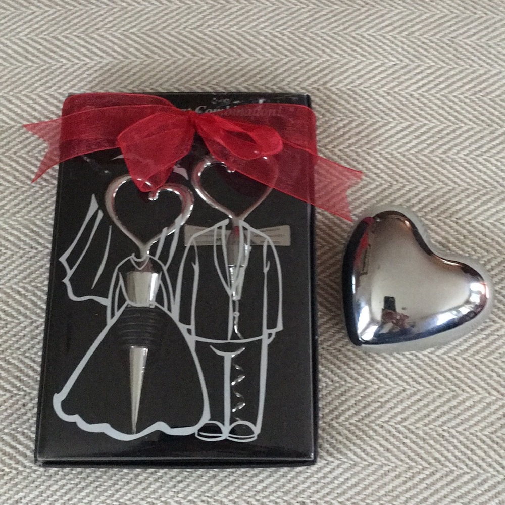 Kate Aspen corkscrew/bottle opener set New